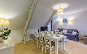 Apartment Chateau De Kergonano-19 By Interhome